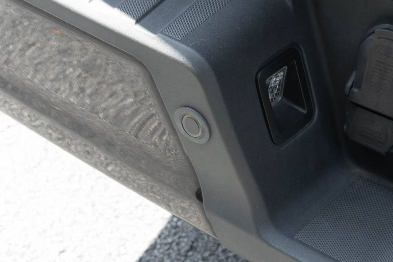 2023 Ford F-150 XL - Photo 14