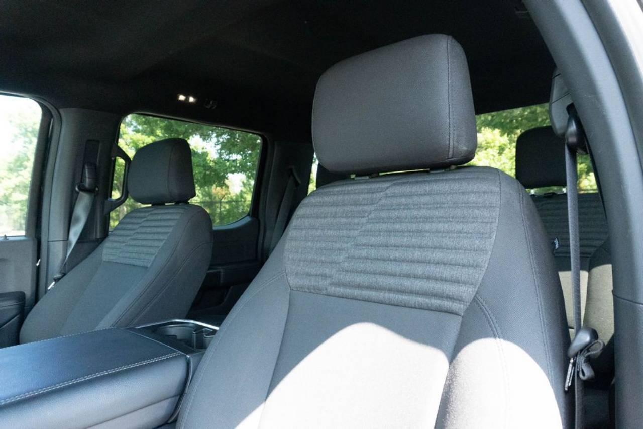 2023 Ford F-150 XL - Photo 18