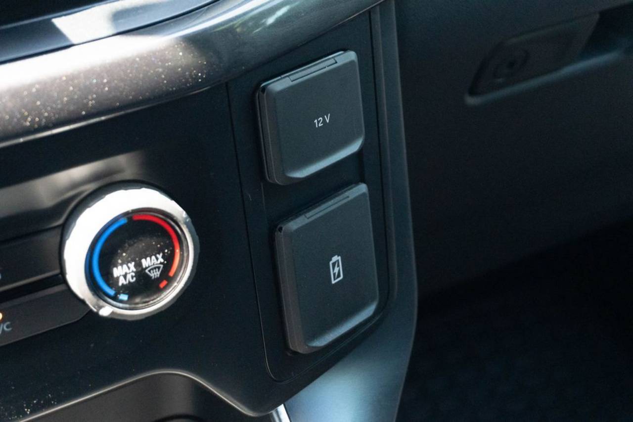 2023 Ford F-150 XL - Photo 29
