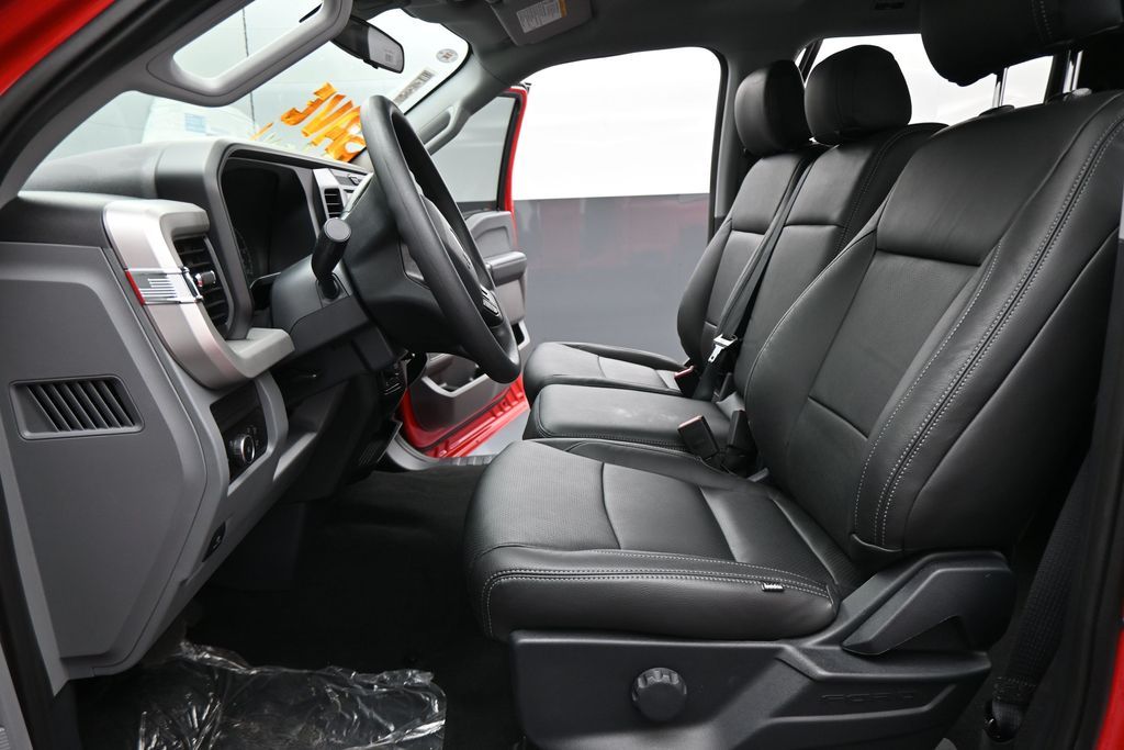 2026 Ford F-250 Super Duty XL - Photo 14