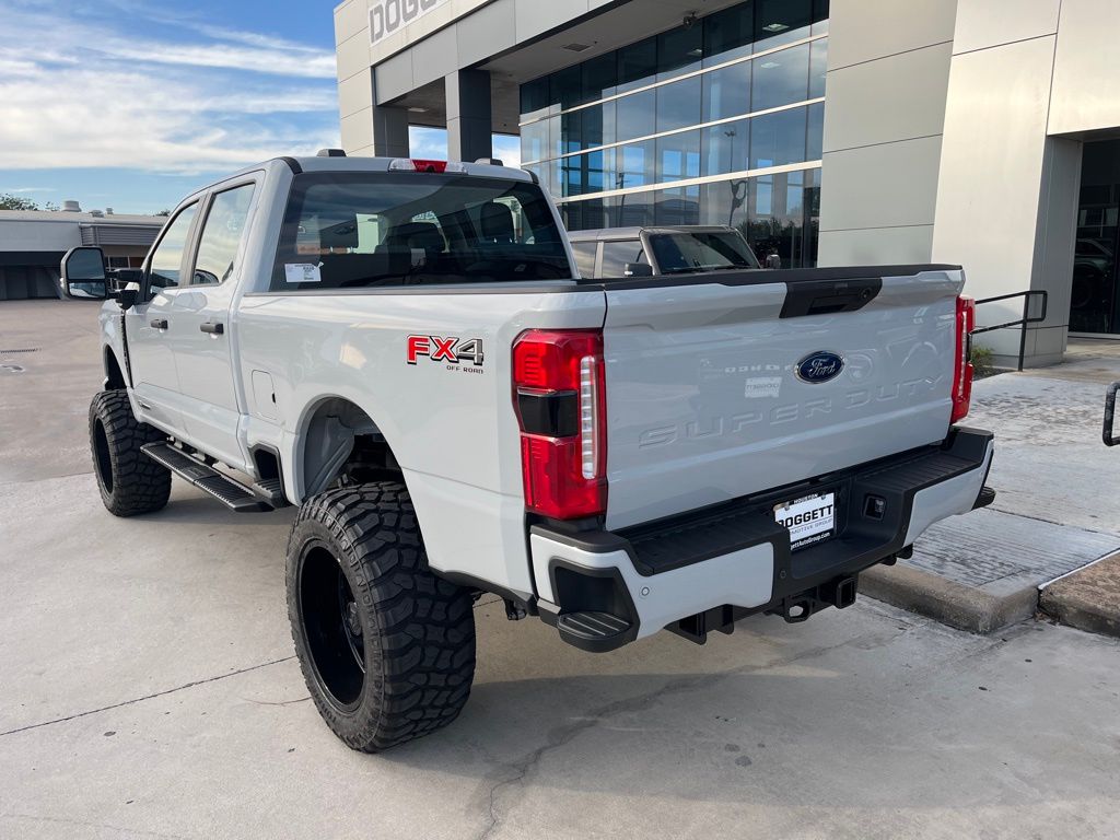 2026 Ford F-250 Super Duty XL - Photo 7