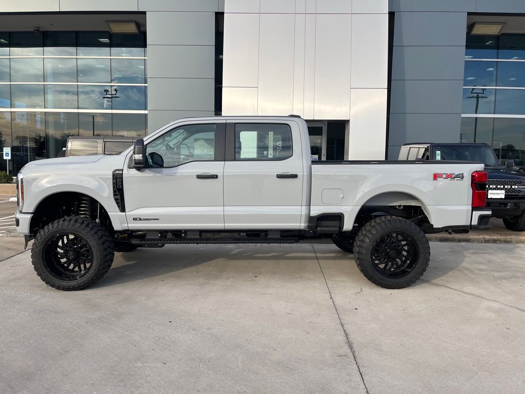 2026 Ford F-250 Super Duty XL - Photo 8