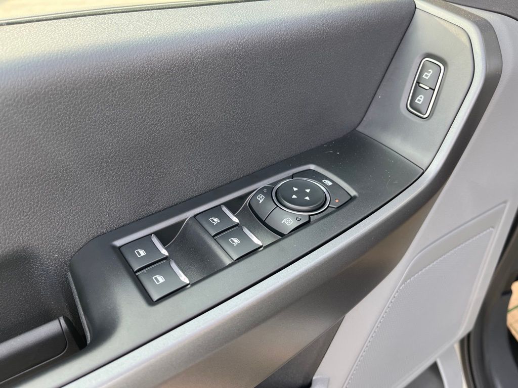 2026 Ford F-250 Super Duty XL - Photo 9