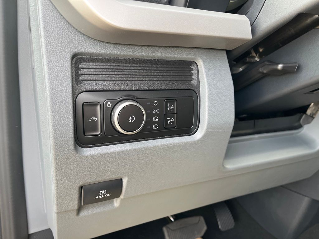 2026 Ford F-250 Super Duty XL - Photo 10