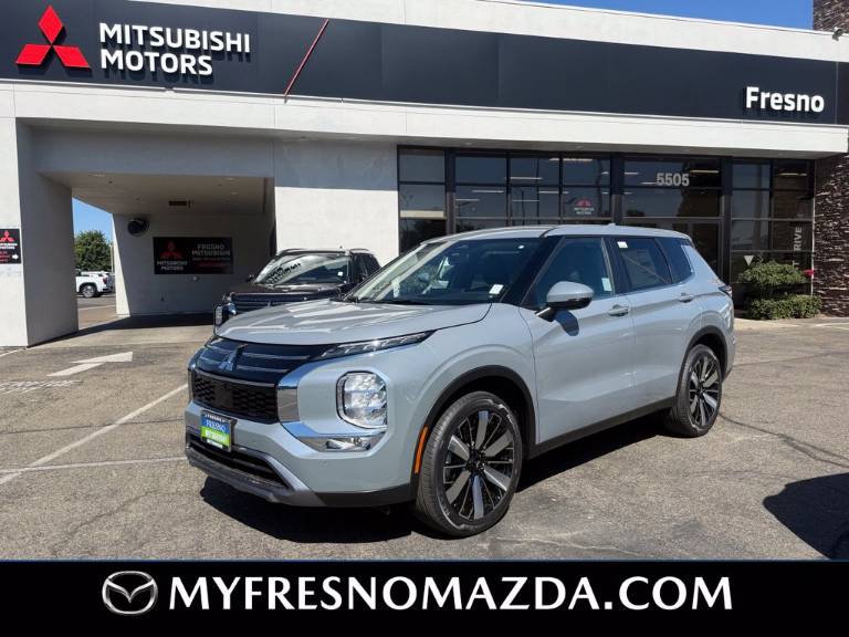 2026 Mitsubishi Outlander SE