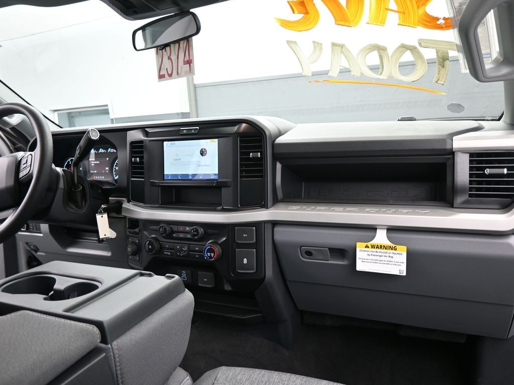 2026 Ford F-350 Super Duty XL - Photo 6