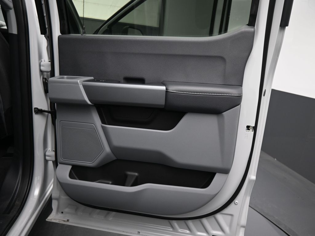 2026 Ford F-350 Super Duty XL - Photo 19