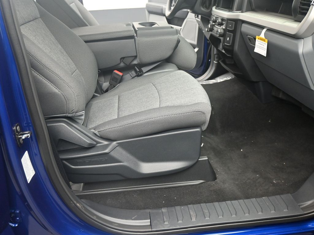 2026 Ford F-350 Super Duty XL - Photo 11