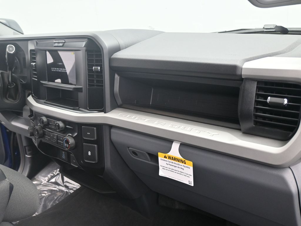 2026 Ford F-350 Super Duty XL - Photo 12