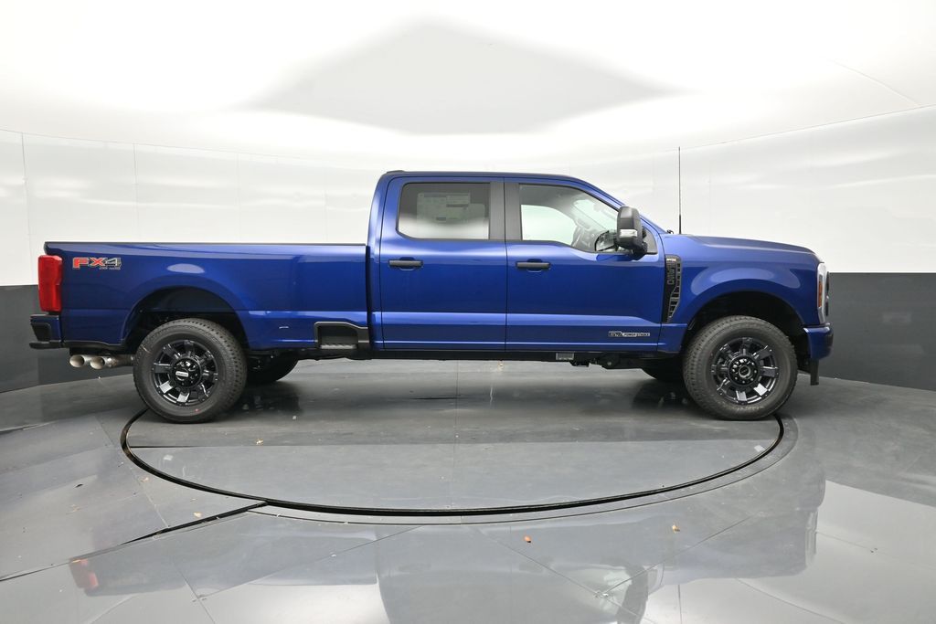 2026 Ford F-350 Super Duty XL - Photo 16