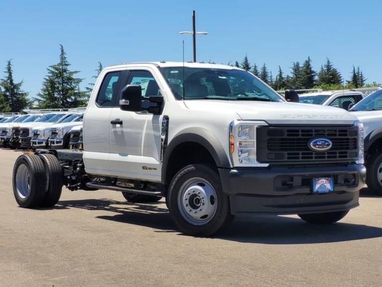 2026 Ford F-550SD XL