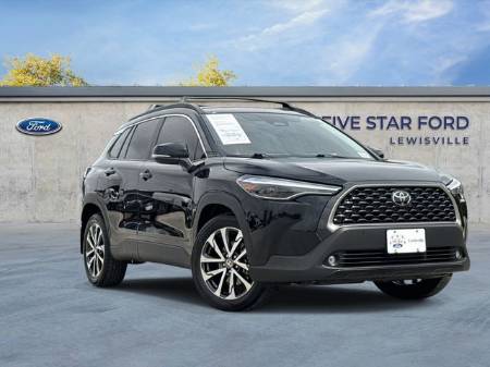 2024 Toyota Corolla Cross XLE