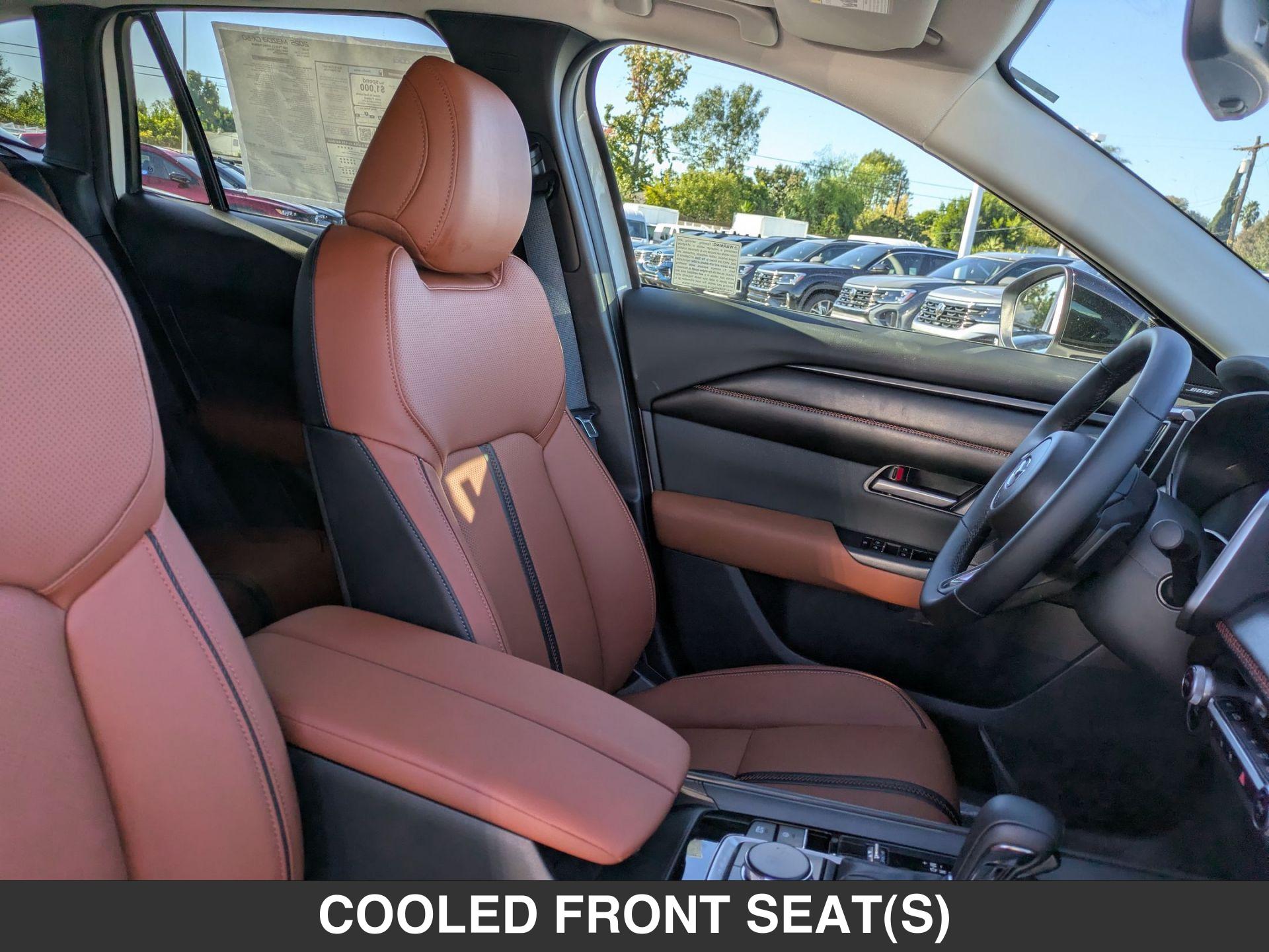 2025 Mazda CX-50 Premium - Photo 13