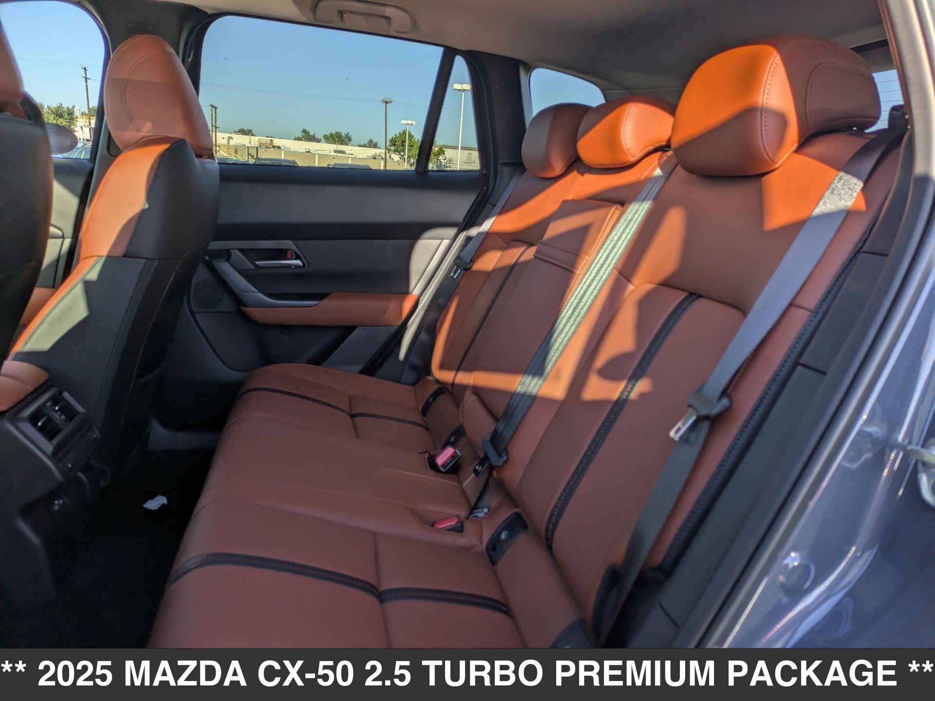 2025 Mazda CX-50 Premium - Photo 11