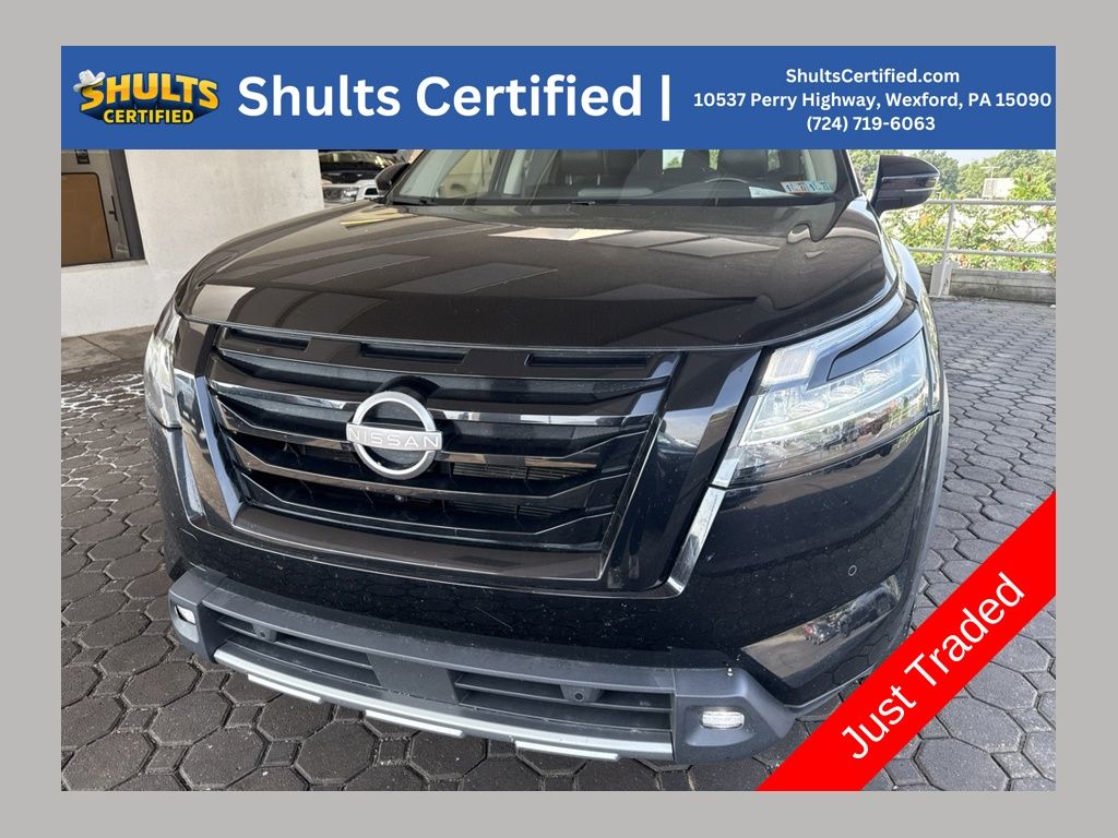 Used 2023 Nissan Pathfinder SL