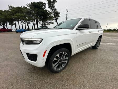 2022 Jeep Grand Cherokee Overland