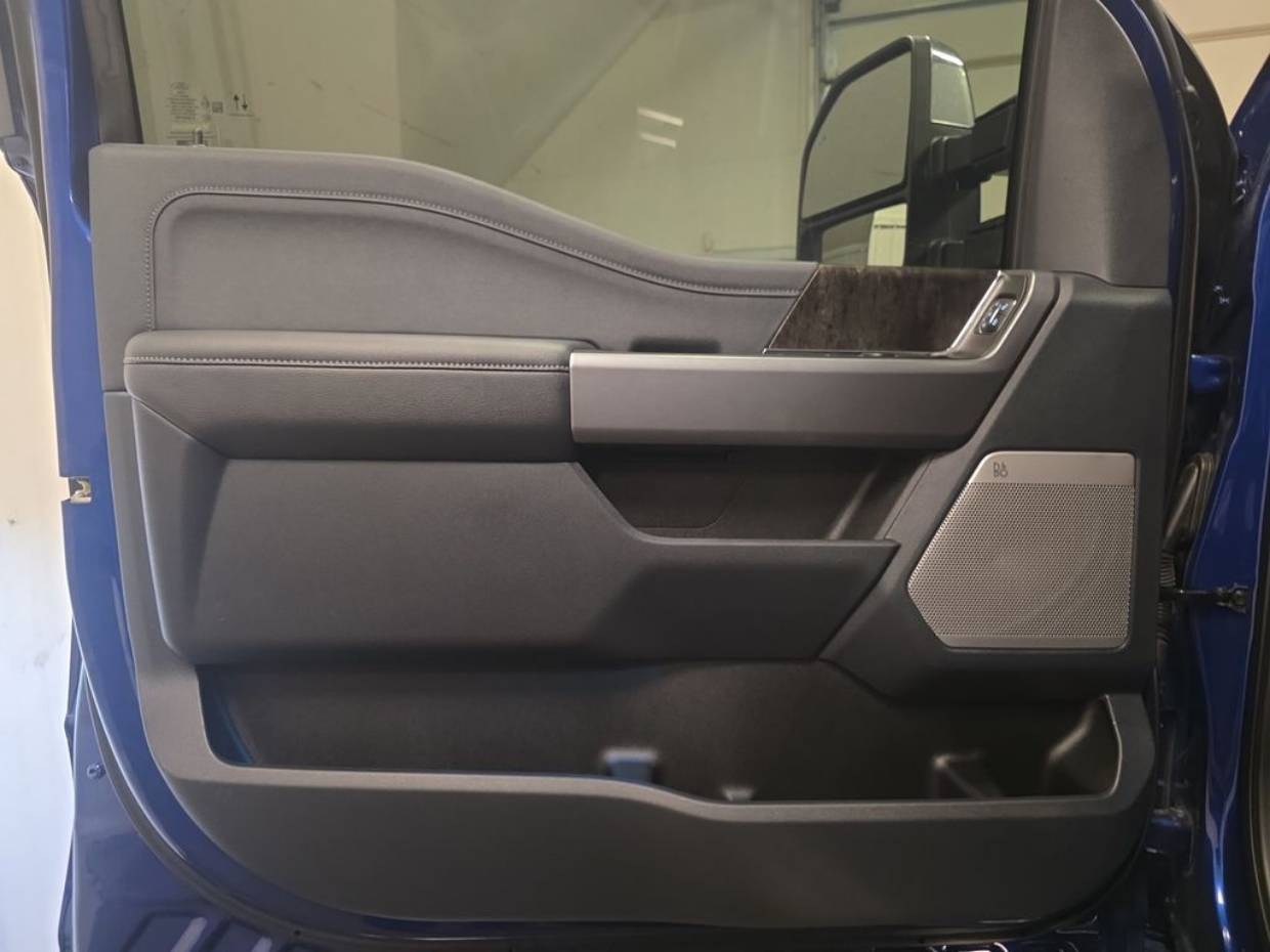 2026 Ford F-250 Super Duty Lariat - Photo 11