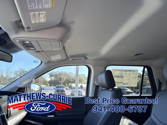 2026 Ford Expedition Active - Photo 11