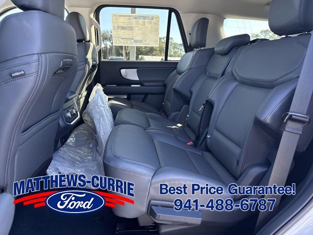 2026 Ford Expedition Active - Photo 12