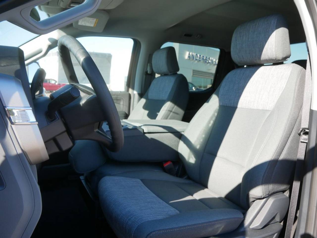 2026 Ford F-350 Super Duty XLT - Photo 8
