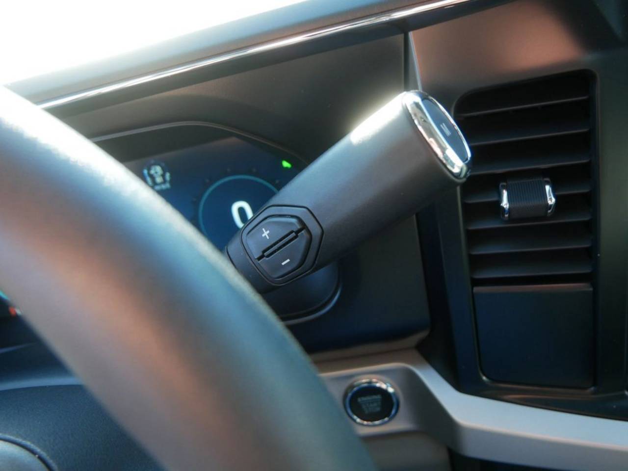 2026 Ford F-350 Super Duty XLT - Photo 19
