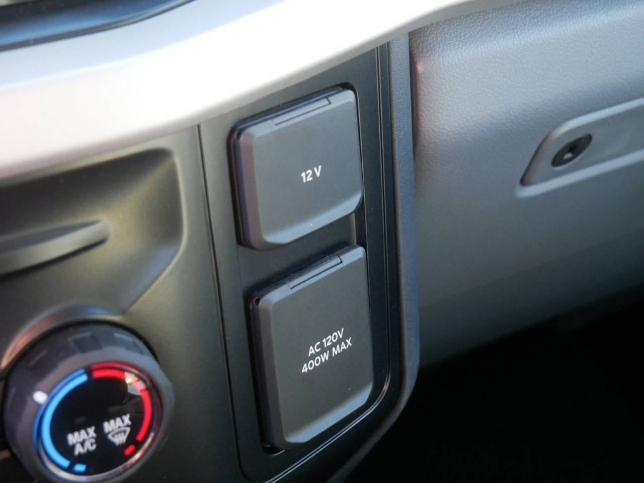 2026 Ford F-350 Super Duty XLT - Photo 24