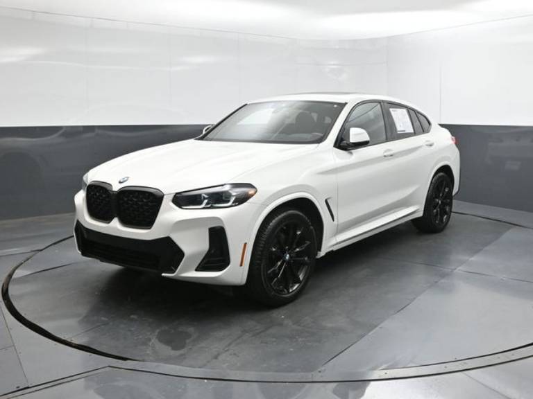 2024 BMW X4 xDrive30i