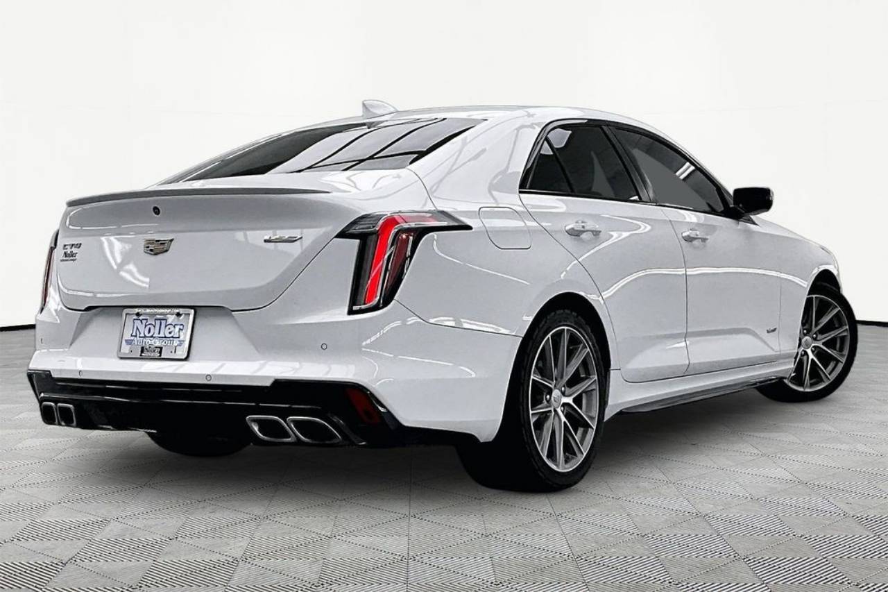 Used 2021 Cadillac CT4 V-Series with VIN 1G6DD5RL5M0121115 for sale in Kansas City