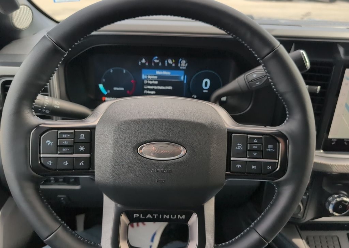 2026 Ford F-350 Super Duty Platinum - Photo 16