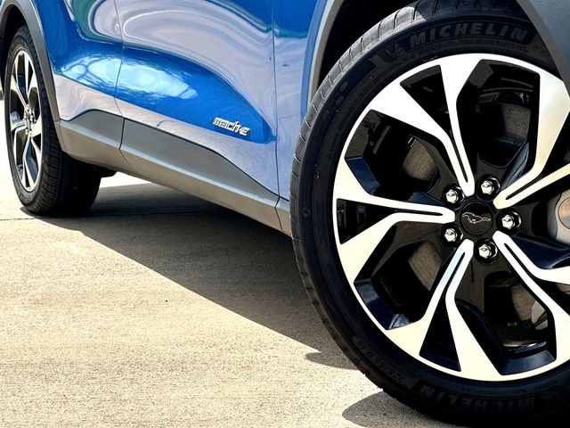 2025 Ford Mustang Mach-E Select RWD - Photo 6