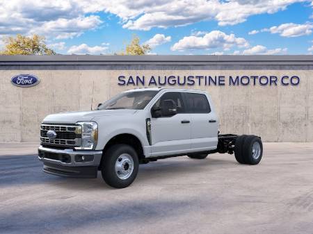 2026 Ford Super Duty F-350 DRW F-350® XL