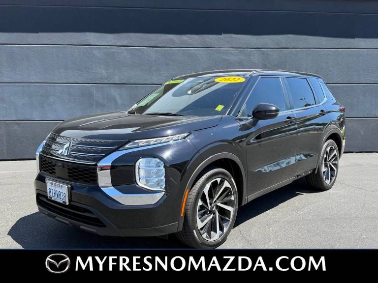2022 Mitsubishi Outlander ES