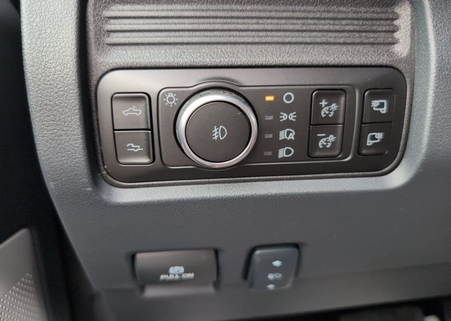 2026 Ford F-250 Super Duty Platinum - Photo 26