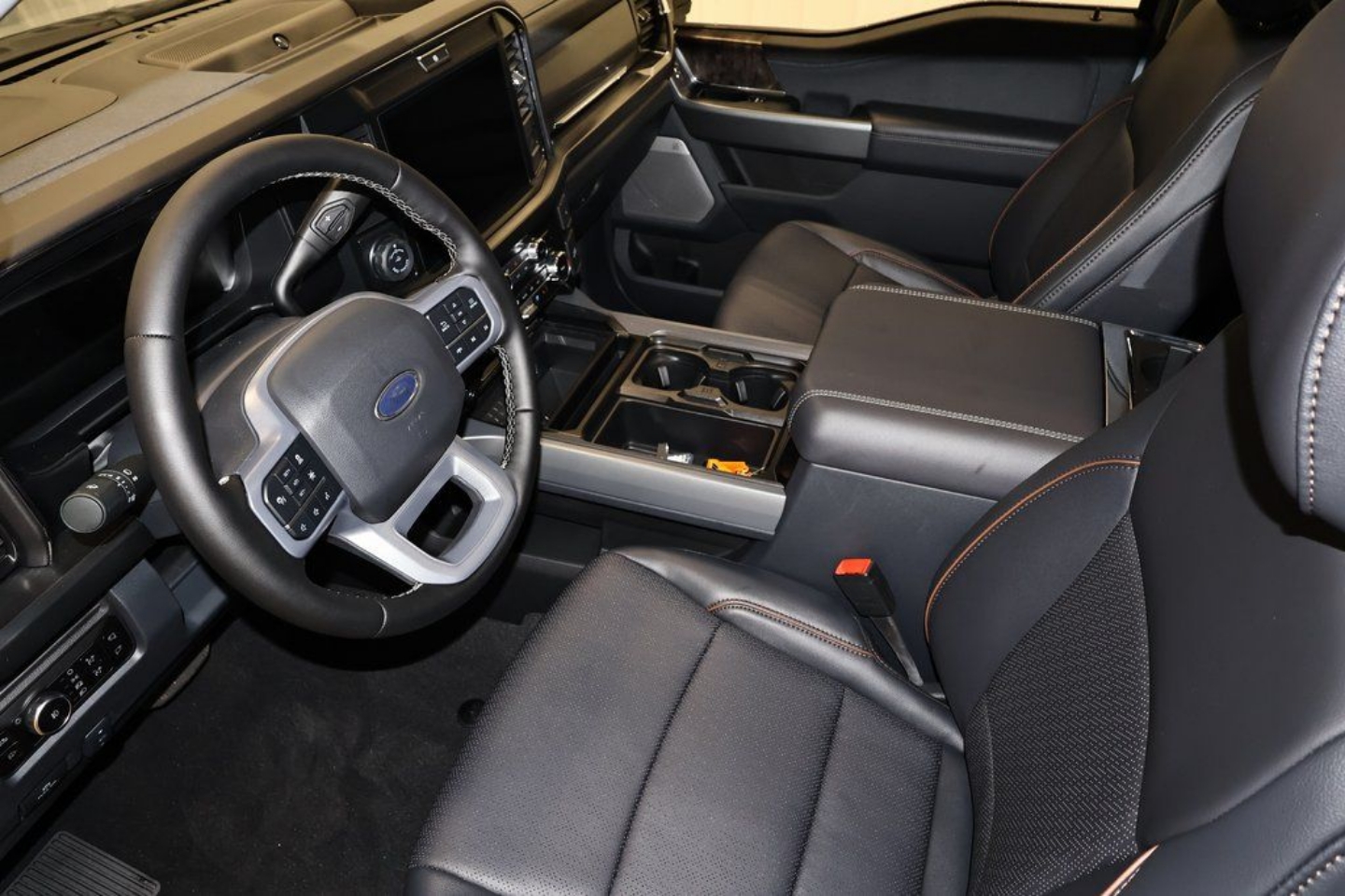 2026 Ford F-350 Super Duty Lariat - Photo 26