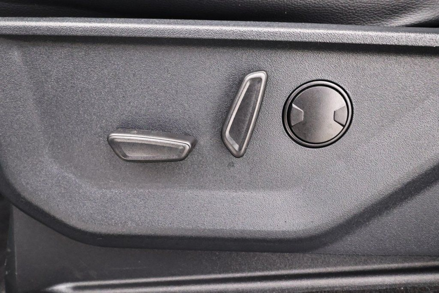 2026 Ford F-350 Super Duty Lariat - Photo 13