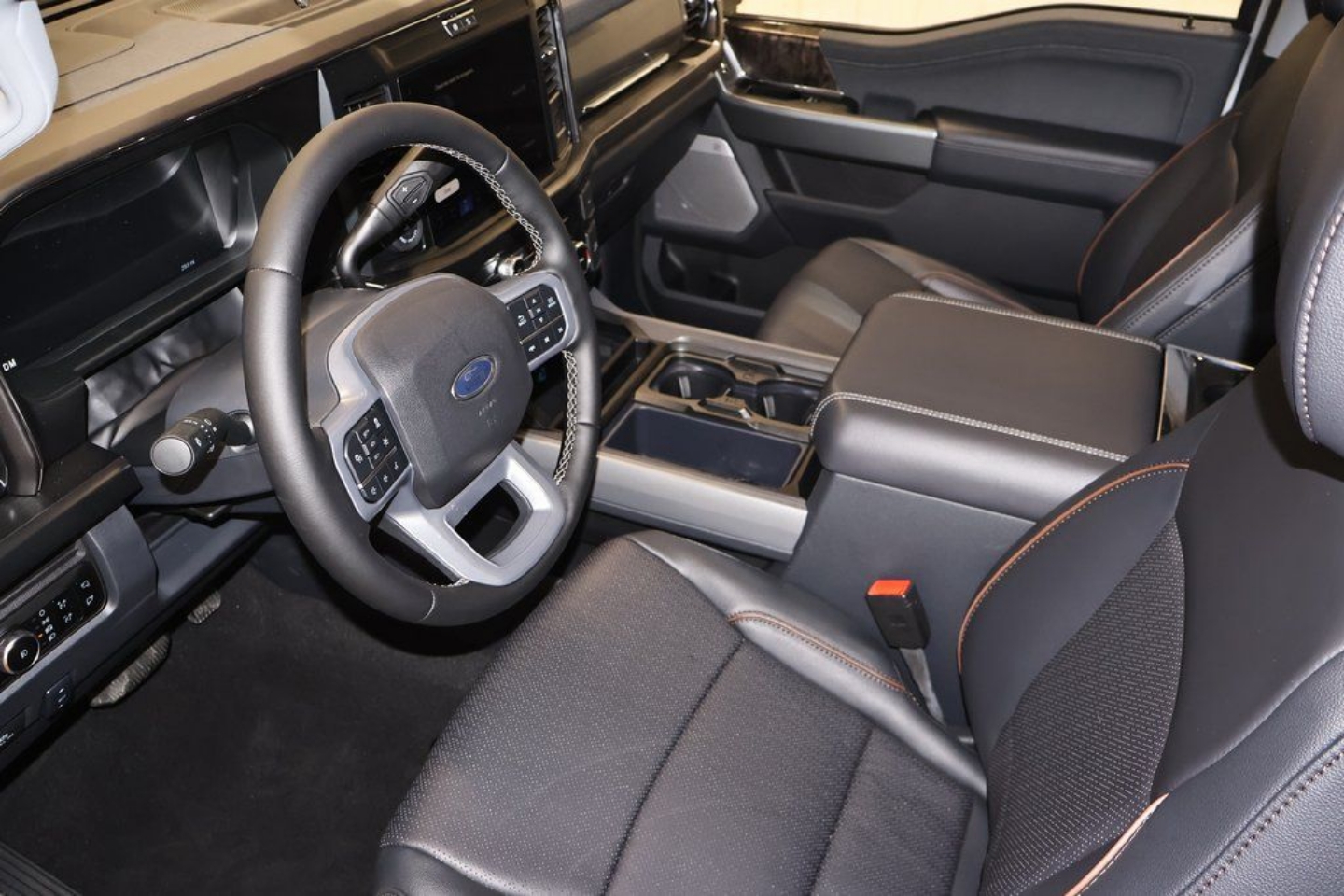 2026 Ford F-350 Super Duty Lariat - Photo 30