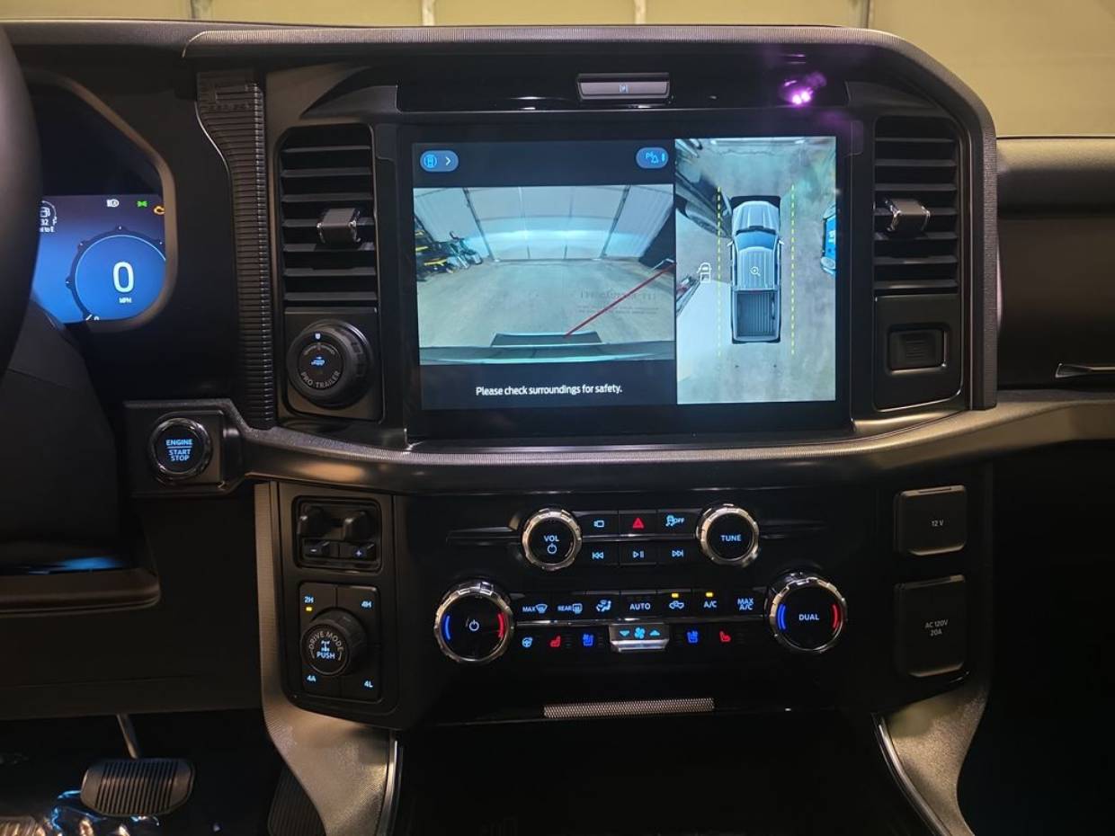 2025 Ford F-150 Platinum - Photo 20