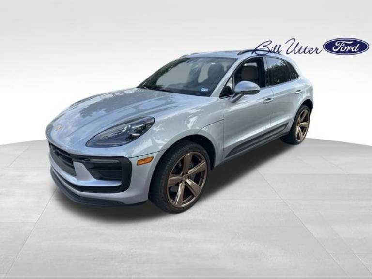 2024 Porsche Macan Base