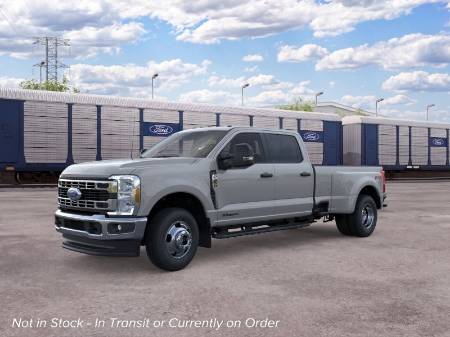 2026 Ford Super Duty F-350® XLT