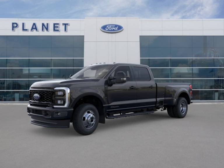 2026 Ford Super Duty F-350 DRW XL 4WD Crew Cab 8' Box