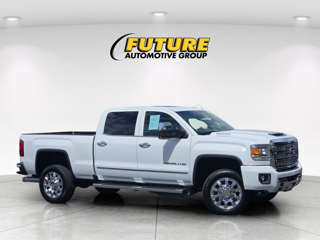 2019 GMC Sierra 2500HD Denali