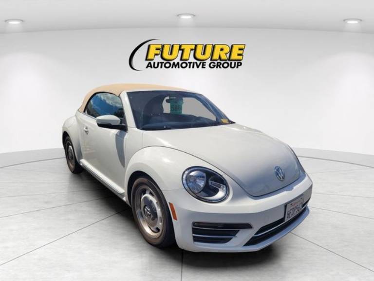 2018 Volkswagen Beetle 2.0T Coast