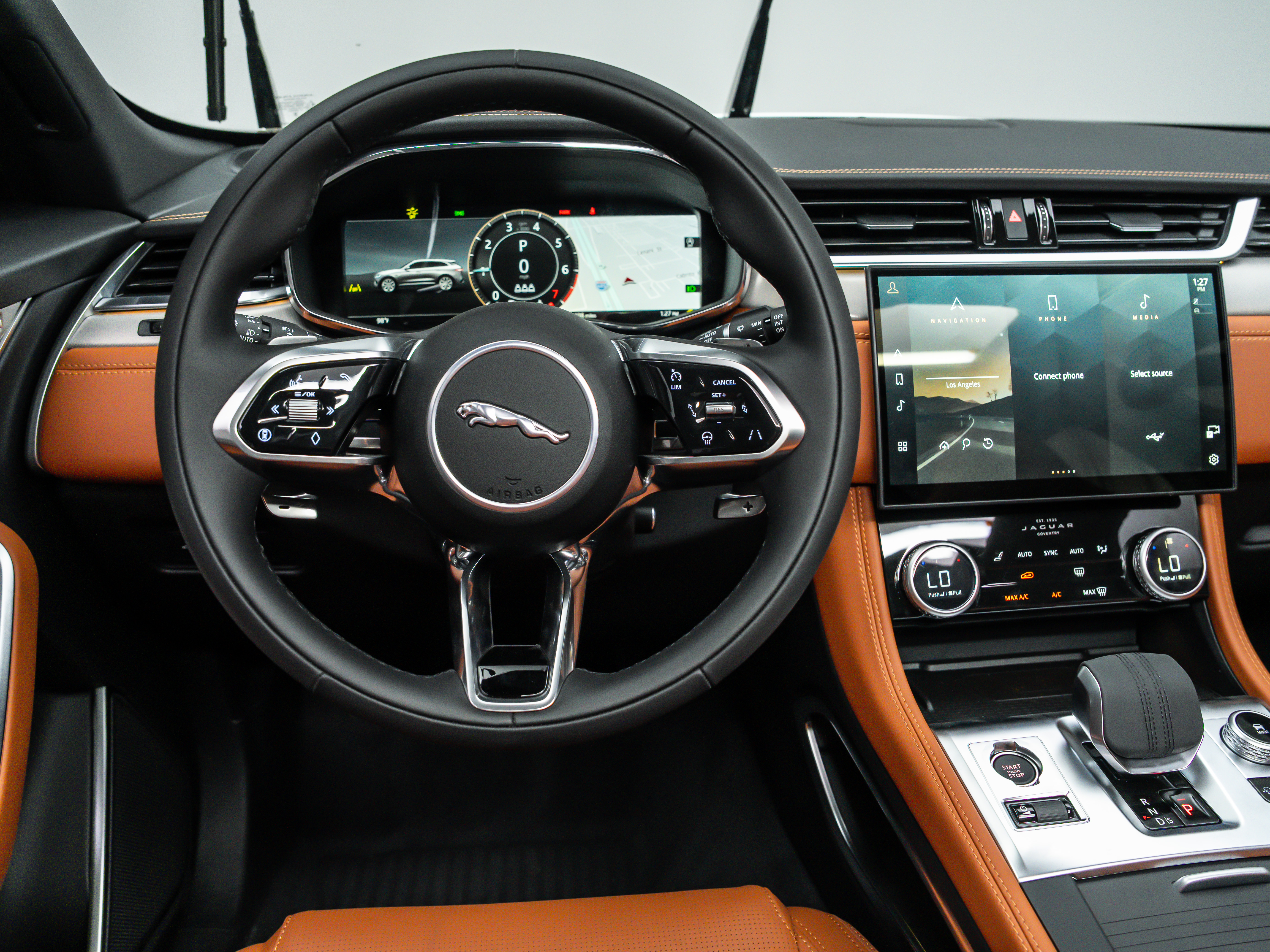 2026 Jaguar F-Pace R-Dynamic S - Photo 19