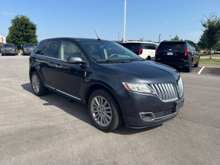 2013 Lincoln Lincoln MKX Base