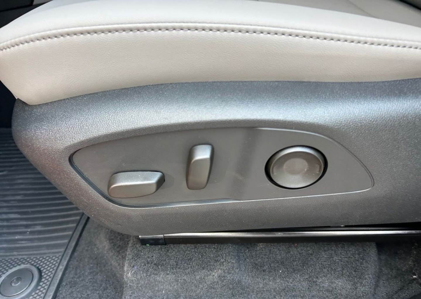 2026 GMC Acadia Elevation - Photo 116