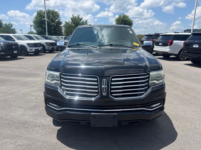 Used 2015 Lincoln Navigator Base with VIN 5LMJJ3JT4FEJ13577 for sale in Kansas City