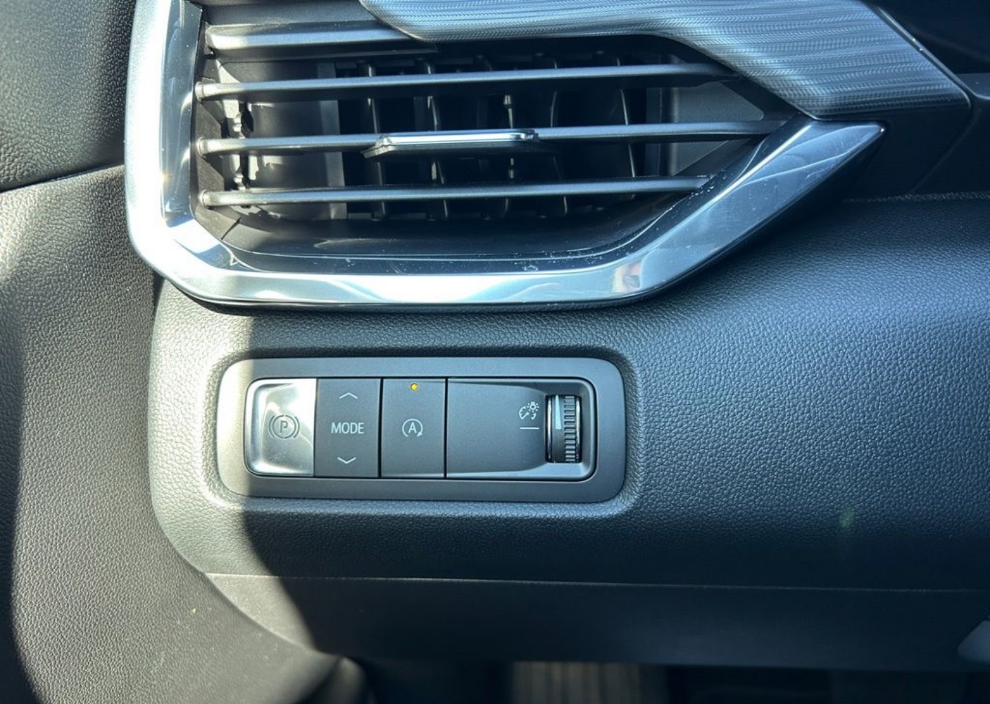 2026 GMC Acadia Elevation - Photo 110