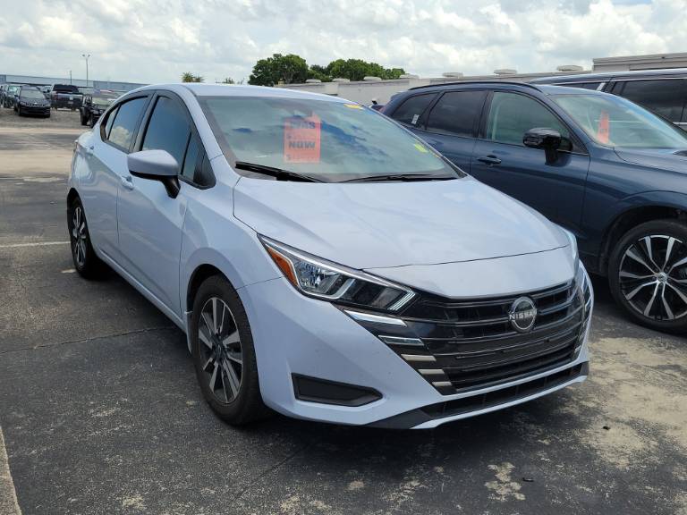 2024 Nissan Versa SV