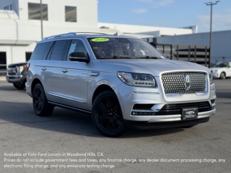 2019 Lincoln Navigator Select