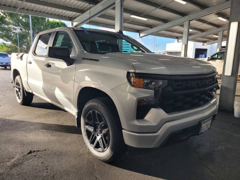 2022 Chevrolet Silverado 1500 Custom